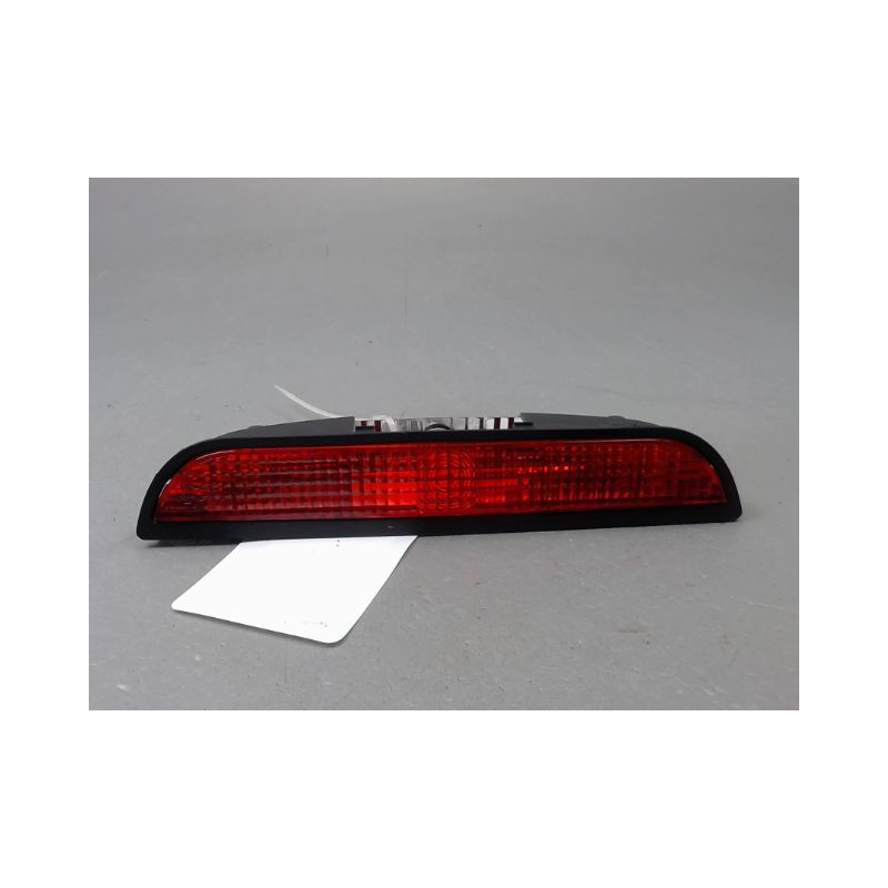 FEUX STOP SUPPLEMENTAIRE DACIA SANDERO II Phase 1 2012-...