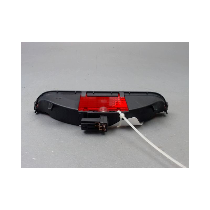 FEUX STOP SUPPLEMENTAIRE DACIA SANDERO II Phase 1 2012-...