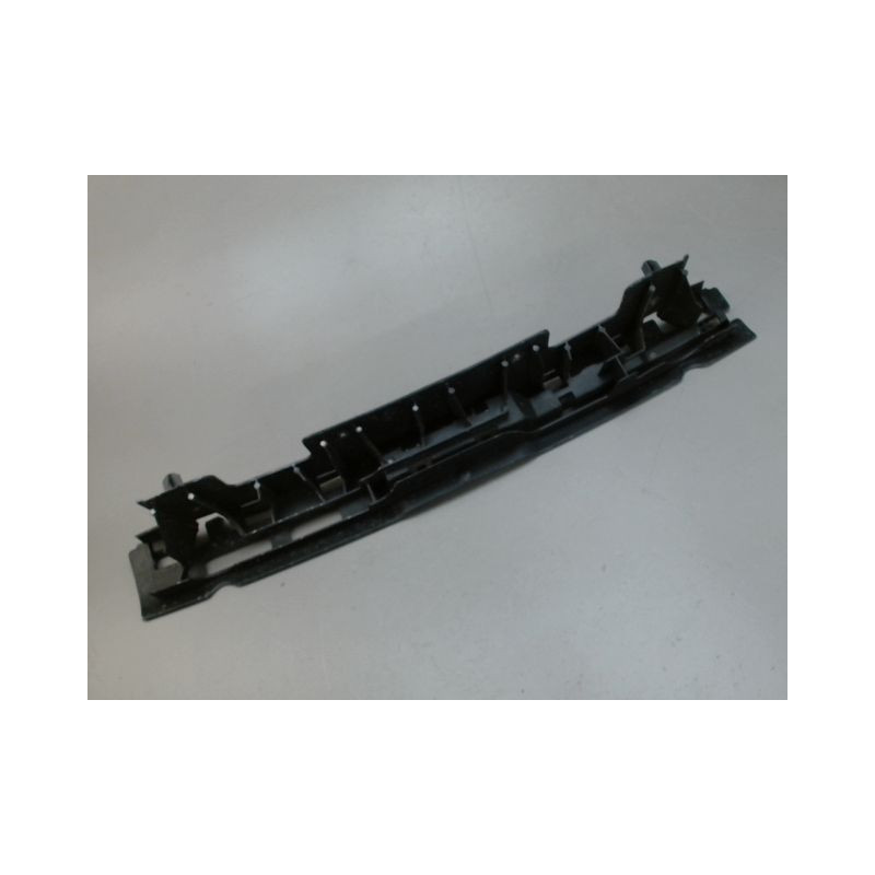 SUPPORT CENTRAL PARE-CHOC ARRIERE  RENAULT CLIO