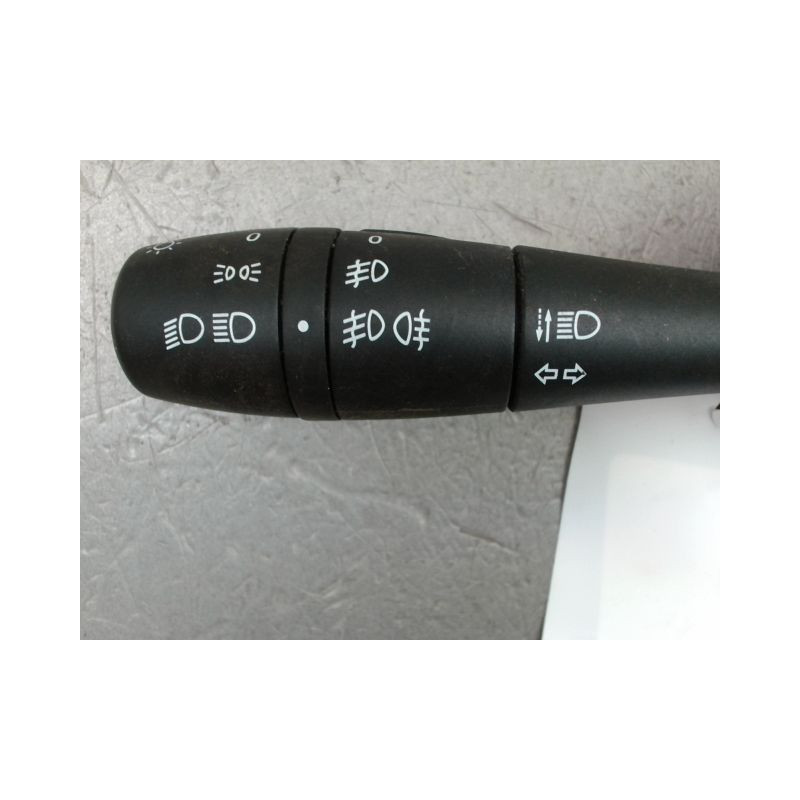 COMMANDE ECLAIRAGE DACIA LOGAN MCV 2007-