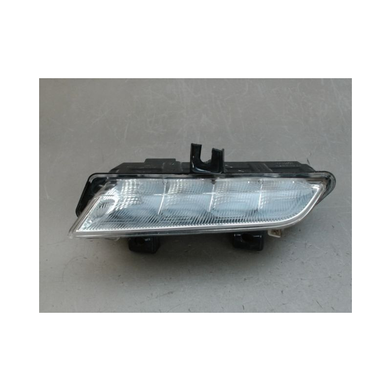 FEUX POSITION GAUCHE RENAULT CLIO