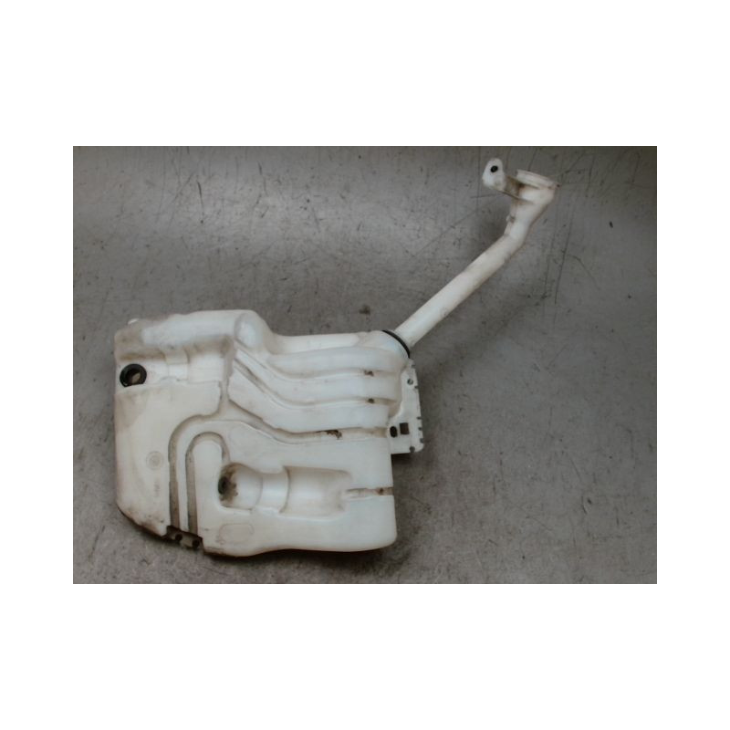 RESERVOIR LAVE-GLACE AVANT NISSAN QASHQAI