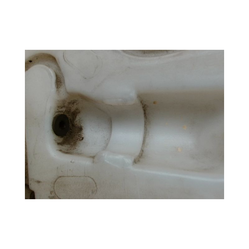 RESERVOIR LAVE-GLACE AVANT NISSAN QASHQAI