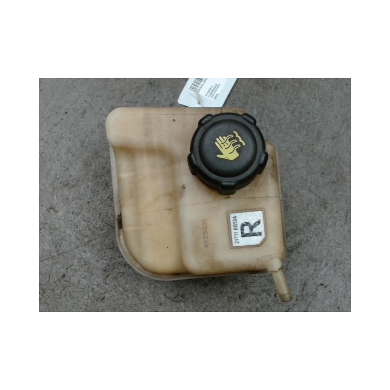 VASE EXPANSION NISSAN QASHQAI