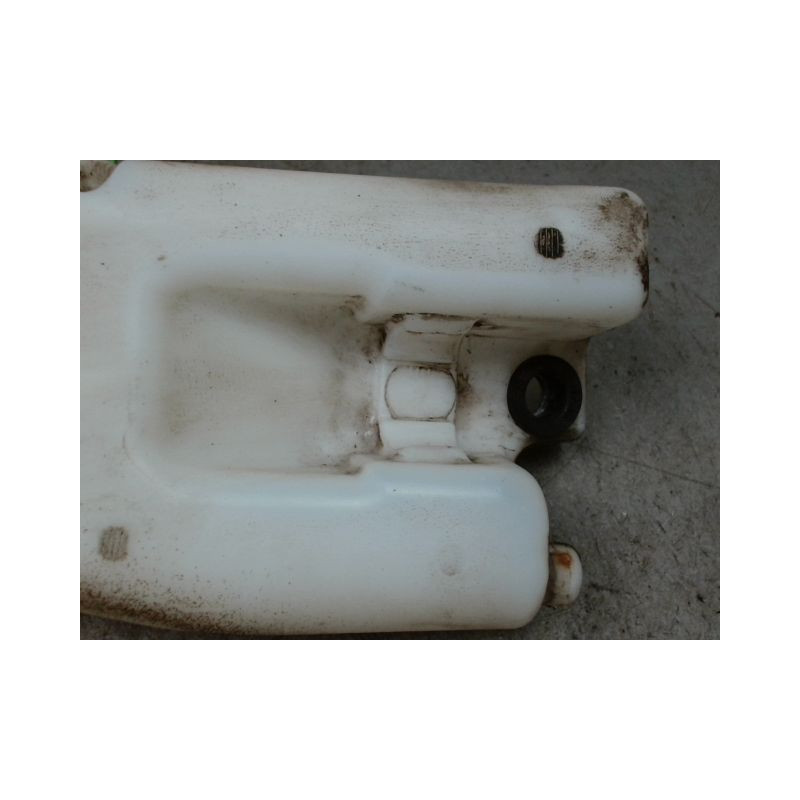 RESERVOIR LAVE-GLACE AVANT RENAULT TWINGO