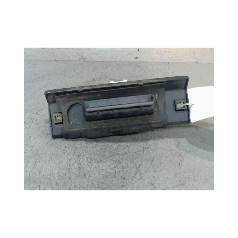 POIGNEE EXTERIEURE HAYON PEUGEOT 206