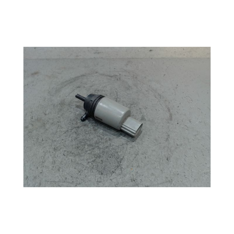 POMPE LAVE-GLACE AVANT B.M.W. SERIE 1