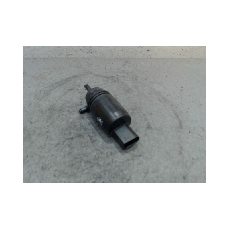 POMPE LAVE-GLACE ARRIERE B.M.W. SERIE 1