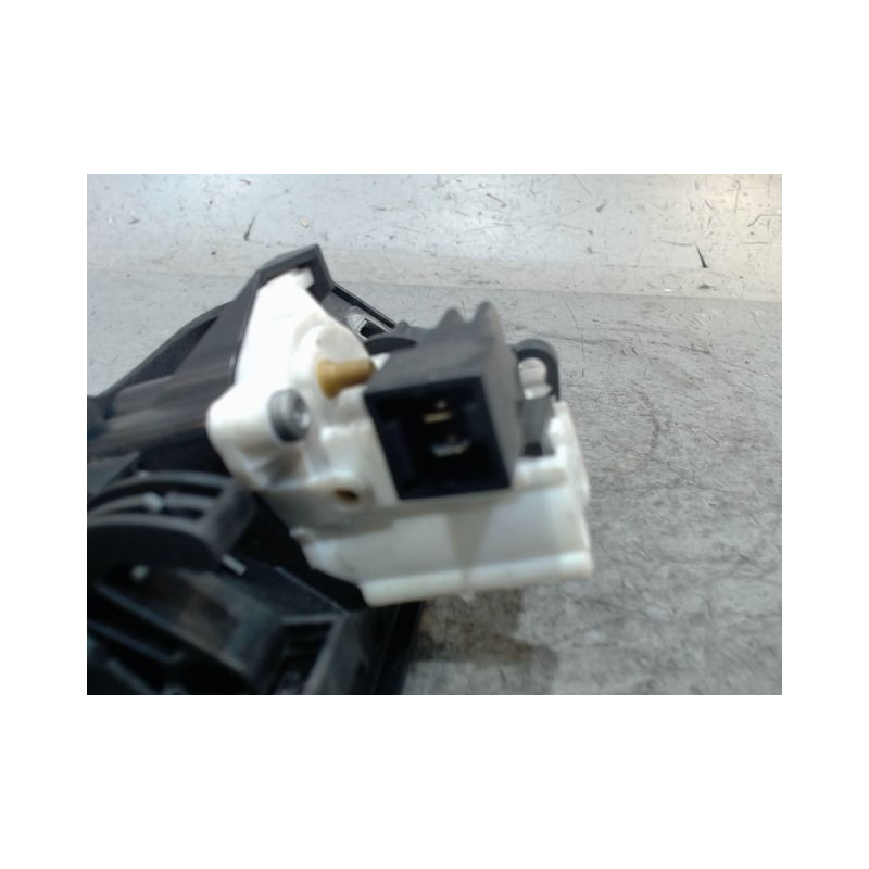 POIGNEE EXTERIEURE HAYON PEUGEOT 206