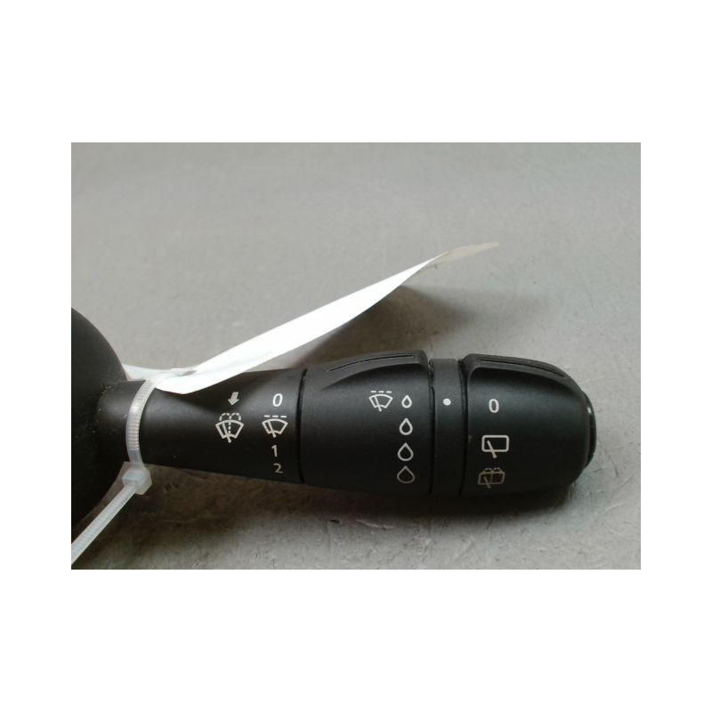 COMMANDE ESSUIE GLACE RENAULT TWINGO III 2014-...