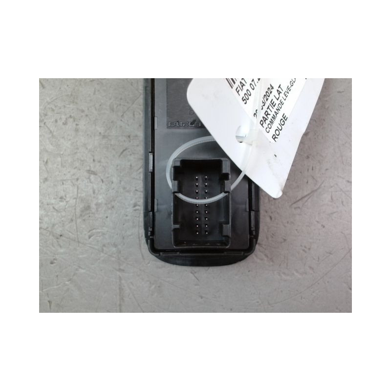COMMANDE LEVE-GLACE PORTE AVG FIAT 500 2007-