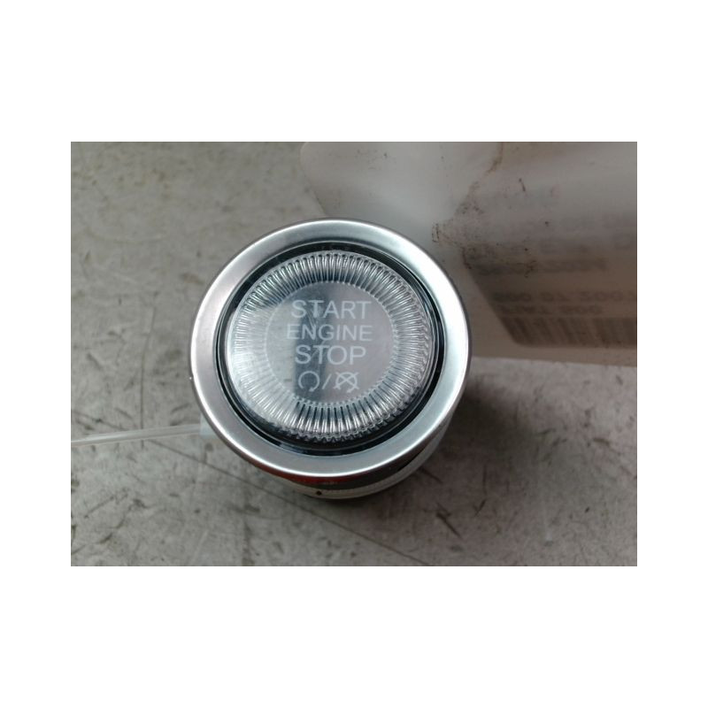 BOUTON DE DEMARRAGE FIAT 500 2007-