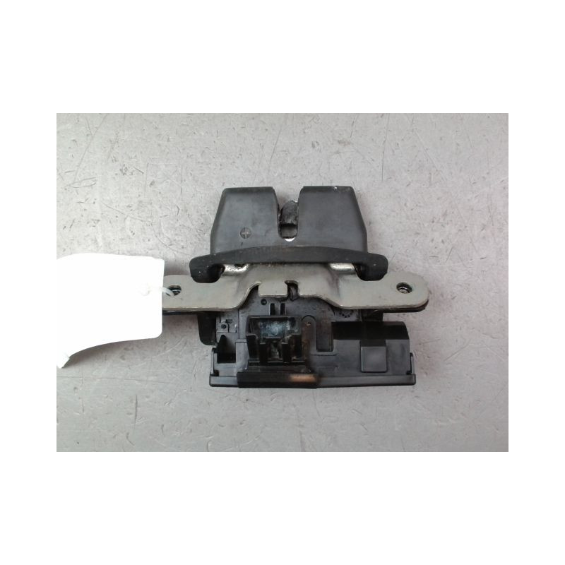 SERRURE HAYON  FORD FIESTA 2010-