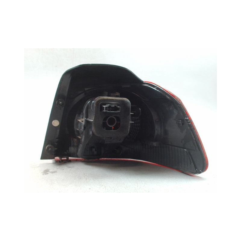 FEU ARRIERE GAUCHE  VOLKSWAGEN GOLF VI (1K) 2008-2013