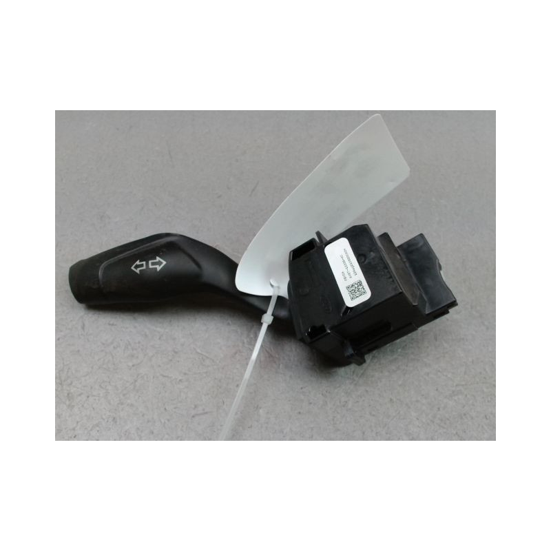 COMMANDE CLIGNOTANT FORD FOCUS III 2011-...