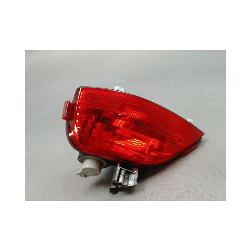 FEU DE PARE-CHOC ARRIERE GAUCHE RENAULT LAGUNA III Phase 2 2010-2013