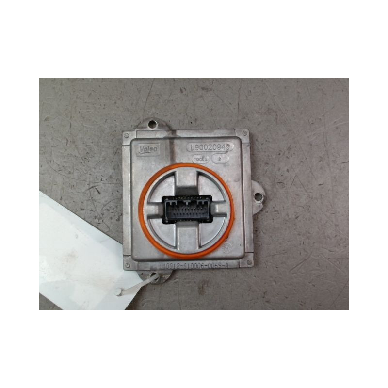 BOITIER XENON PHARE GAUCHE BMW X1