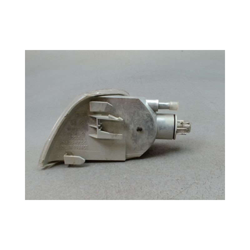 CLIGNOTANT DROIT CITROEN SAXO Phase 1 1996-1999