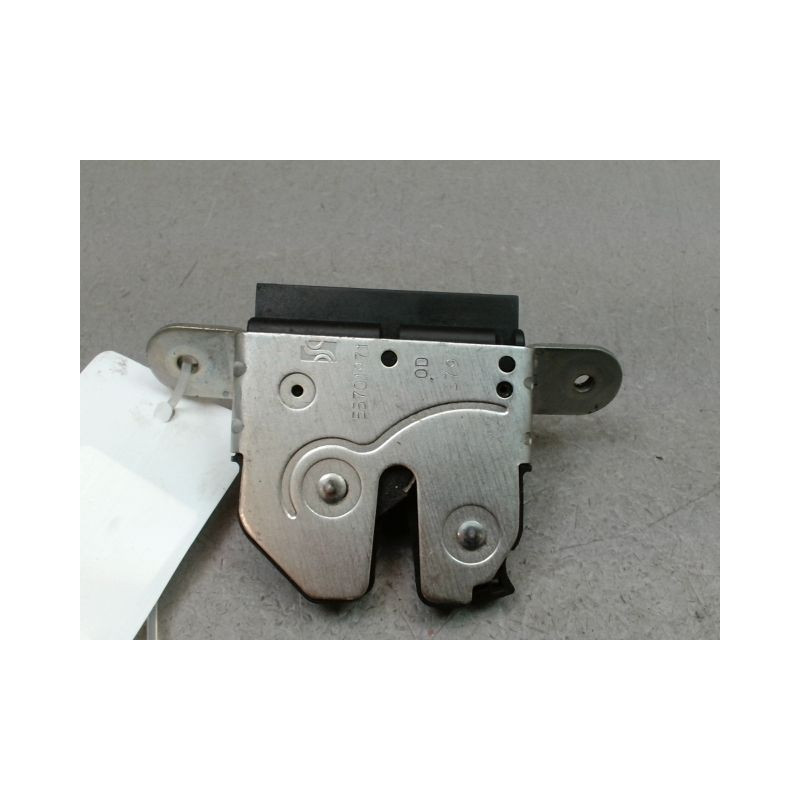 SERRURE HAYON  OPEL CORSA IV Phase 1 (D) 2006-2010