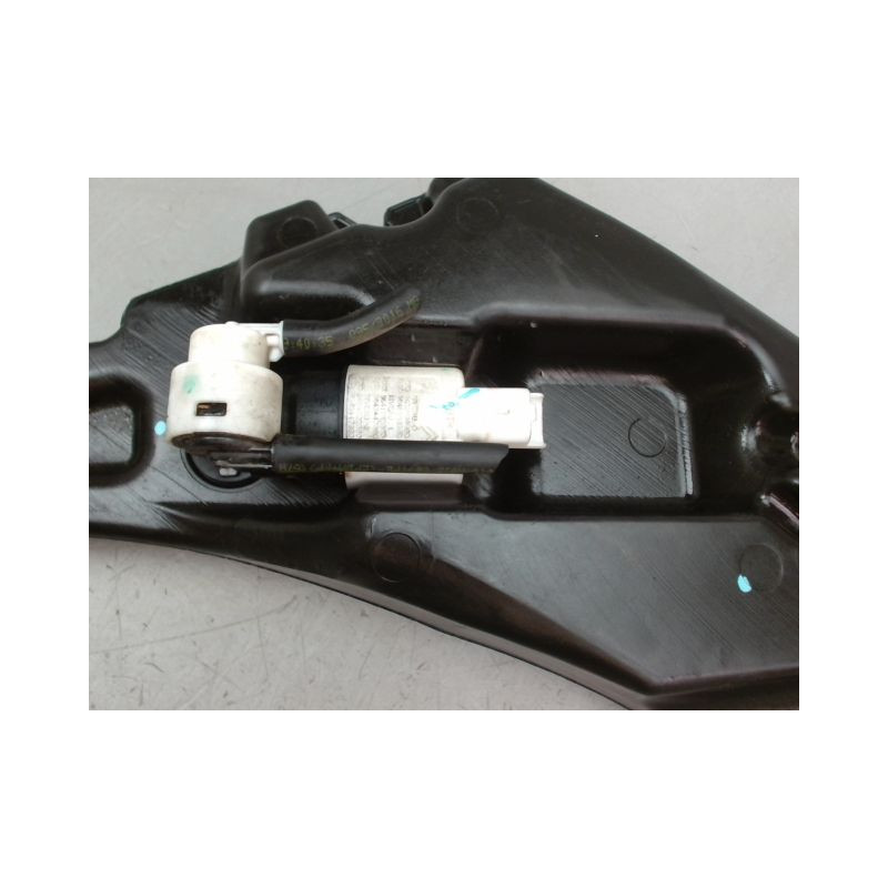 RESERVOIR LAVE-GLACE AVANT PEUGEOT 308 2011-