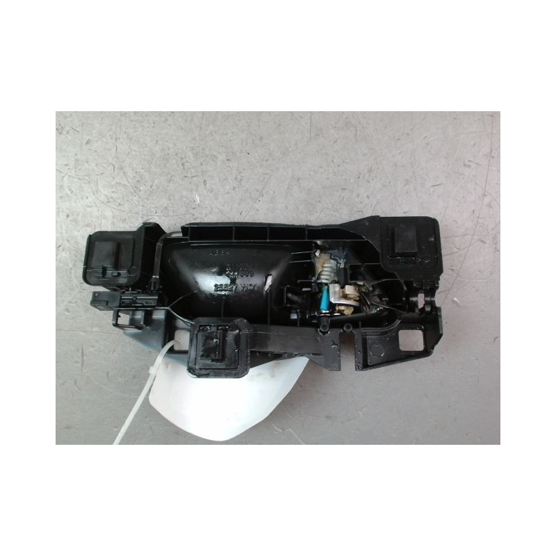 POIGNEE INTERIEURE PORTE AVANT GAUCHE PEUGEOT 308 2011-