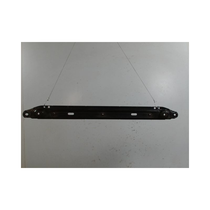 TRAVERSE INFERIEURE ARMATURE AVANT PEUGEOT 308