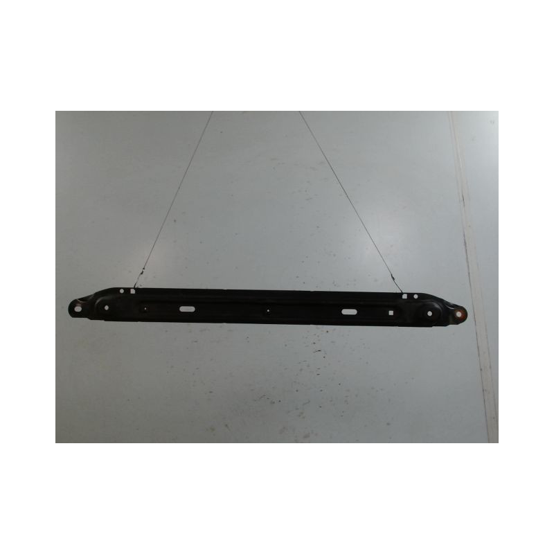 TRAVERSE INFERIEURE ARMATURE AVANT PEUGEOT 308