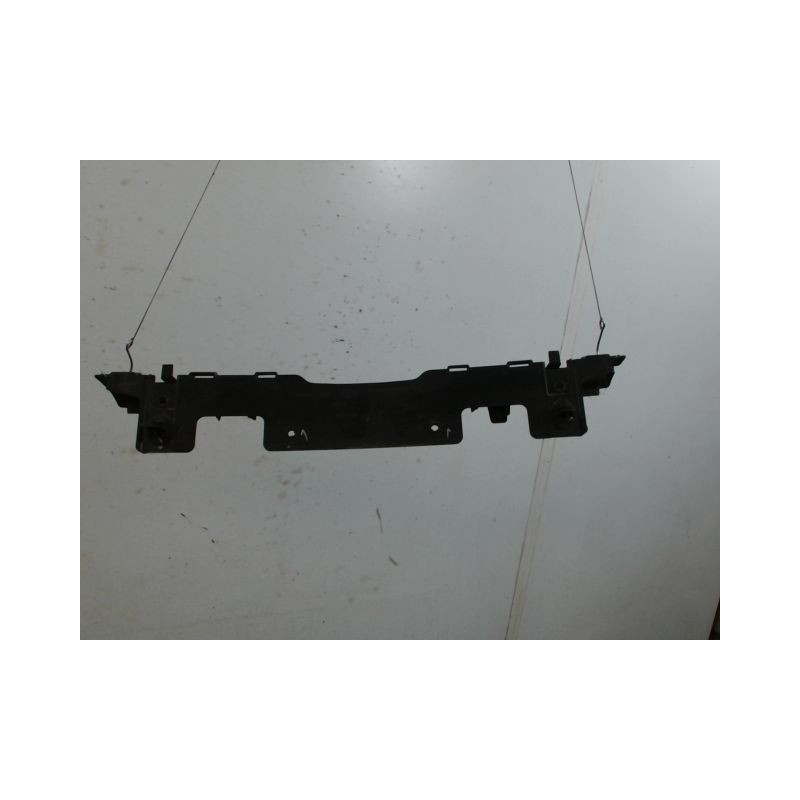 SUPPORT CENTRAL PARE-CHOC ARRIERE  RENAULT CLIO