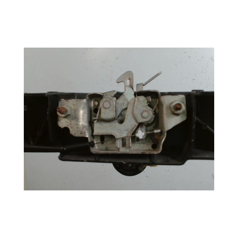 FACE AVANT RENAULT CLIO