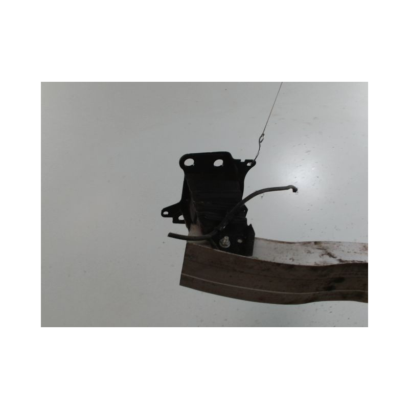 RENFORT PARE-CHOC AVANT AUDI A3