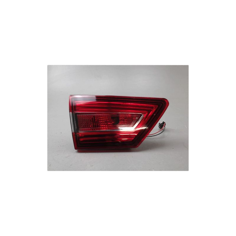 FEU ARRIERE INTERIEUR GAUCHE RENAULT CLIO