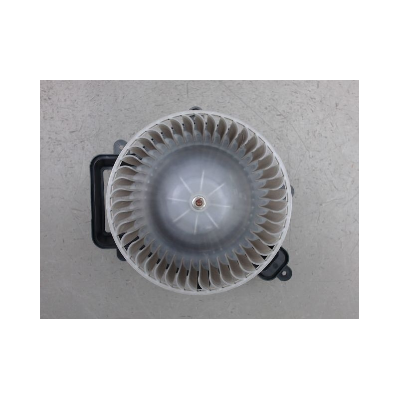 MOTEUR VENTILATEUR CHAUFFAGE PEUGEOT 3008