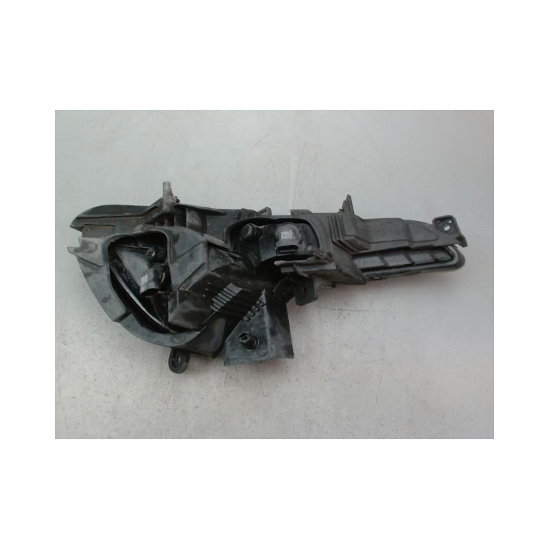 PHARE ANTIBROUILLARD AVANT GAUCHE KIA SPORTAGE BREAK III PHASE 1 2010-2014