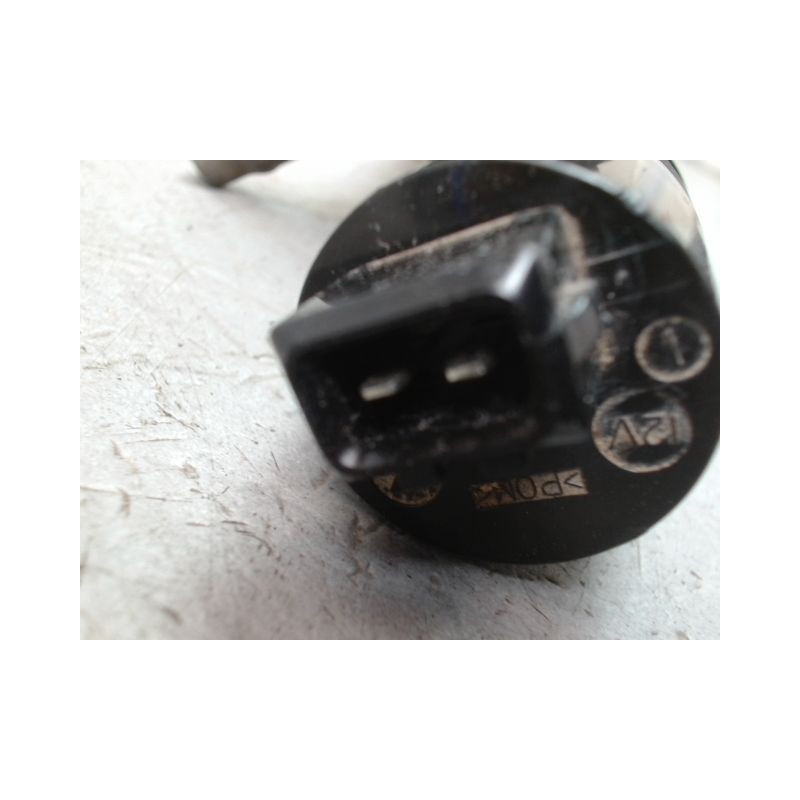 POMPE LAVE-GLACE AVANT NISSAN NOTE