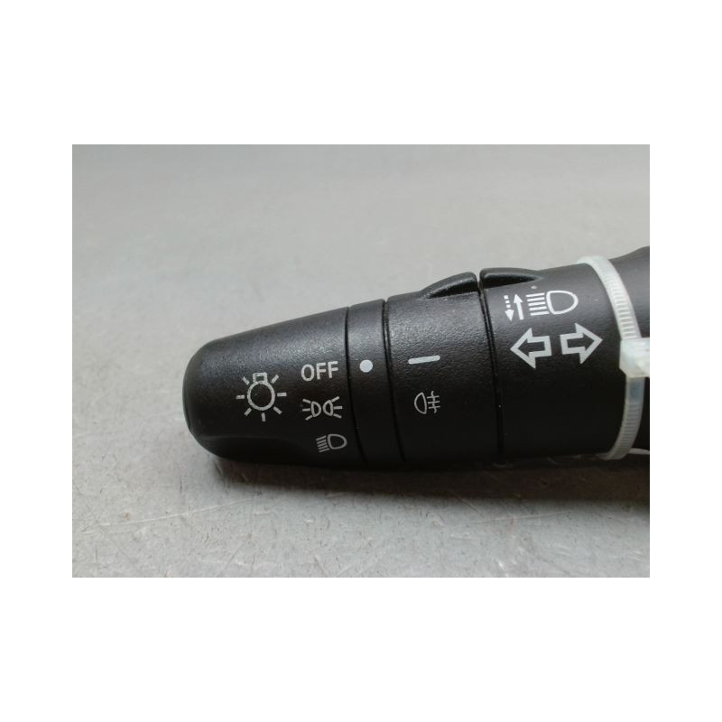 COMMANDE ECLAIRAGE NISSAN NOTE