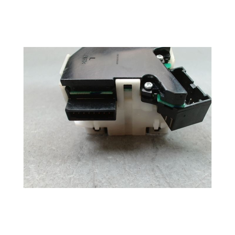 COMMANDE ESSUIE GLACE NISSAN NOTE