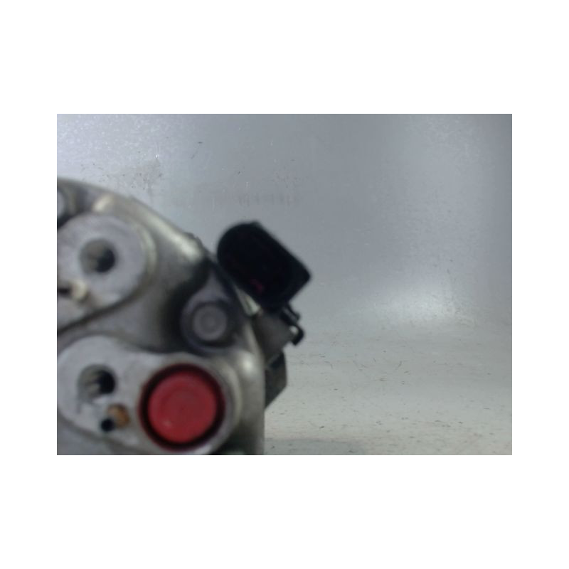 COMPRESSEUR AIR CONDITIONNE VOLKSWAGEN NEWBEETLE