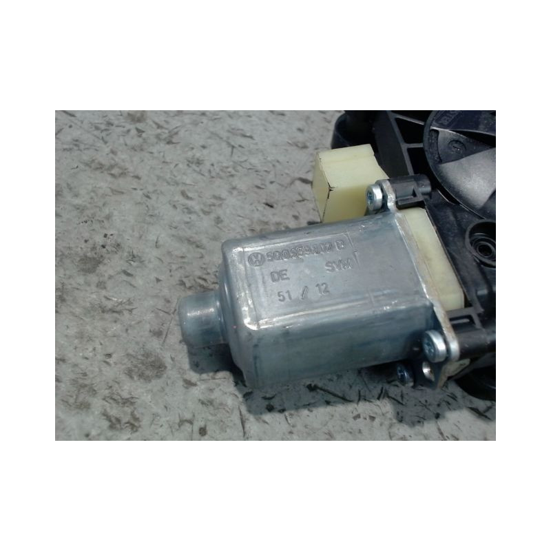 MECANISME+MOTEUR LEVE-GLACE AVANT DROIT VOLKSWAGEN GOLF