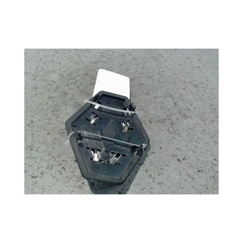 SIGLE CALANDRE RENAULT SCENIC III 2009-