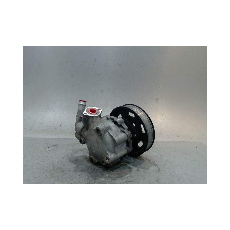 POMPE DIRECTION ASSISTEE AUDI A4