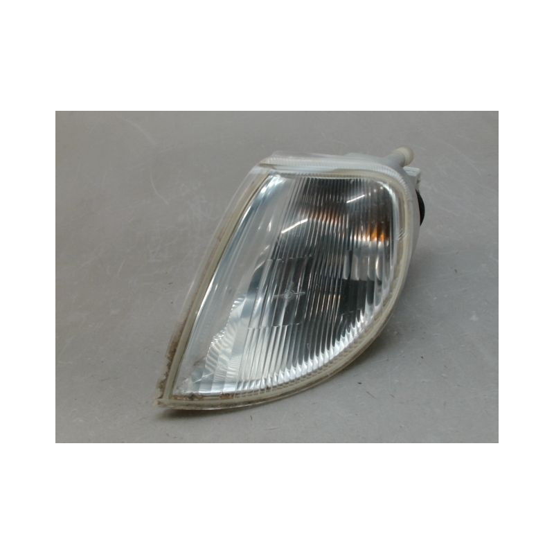 CLIGNOTANT GAUCHE CITROEN SAXO