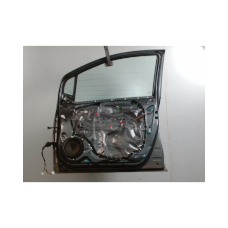 PORTE AVANT DROIT TOYOTA YARIS