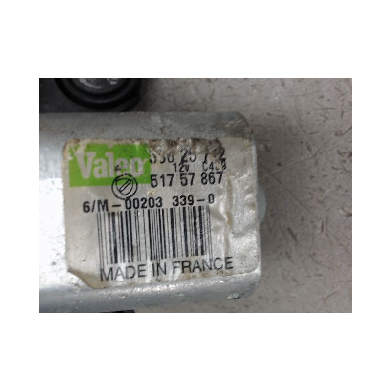 MECANISME ESSUIE-GLACE ARRIERE FIAT PUNTO