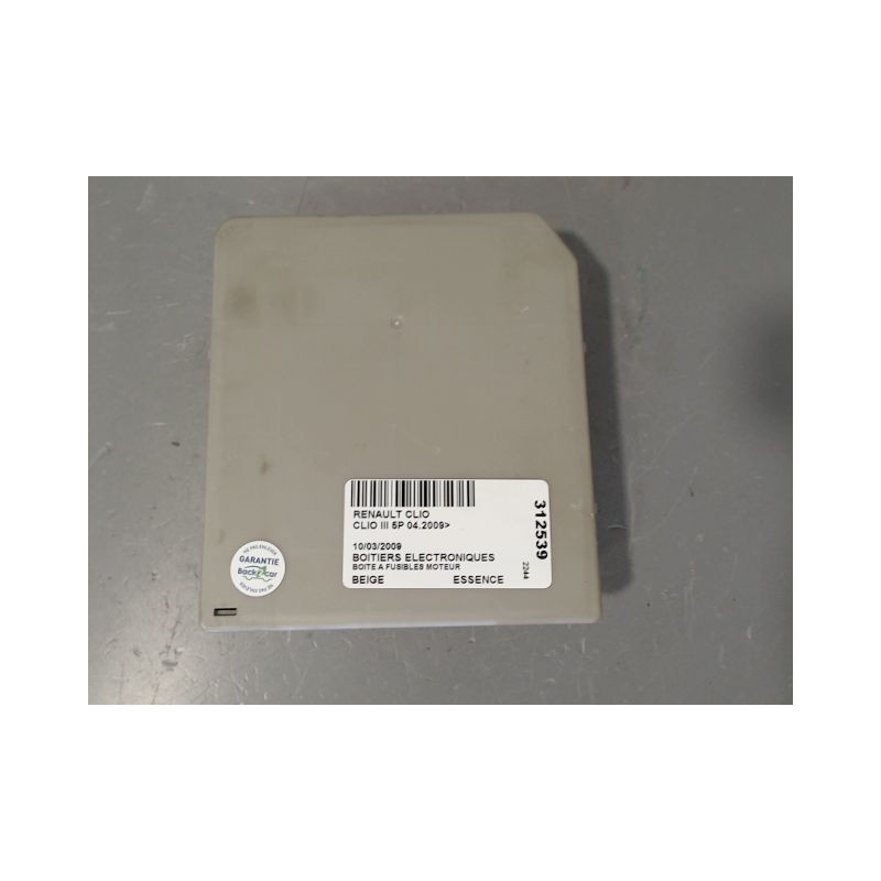 BOITE A FUSIBLES RENAULT CLIO III 2009-