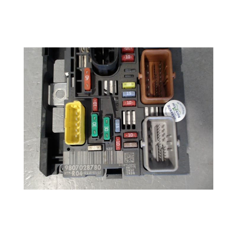 BOITE A FUSIBLES CITROEN BERLINGO