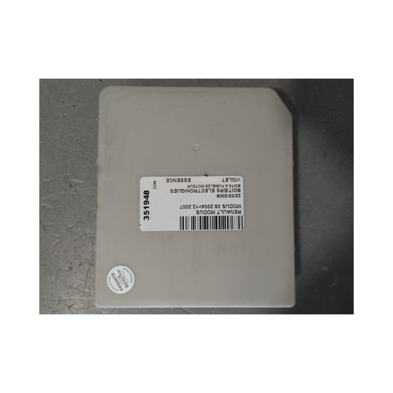 BOITE A FUSIBLES RENAULT MODUS 2004-2007