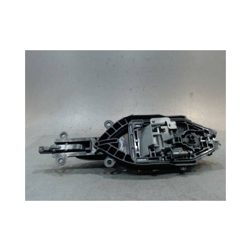 POIGNEE EXTERIEURE PORTE AVANT DROIT FORD FOCUS