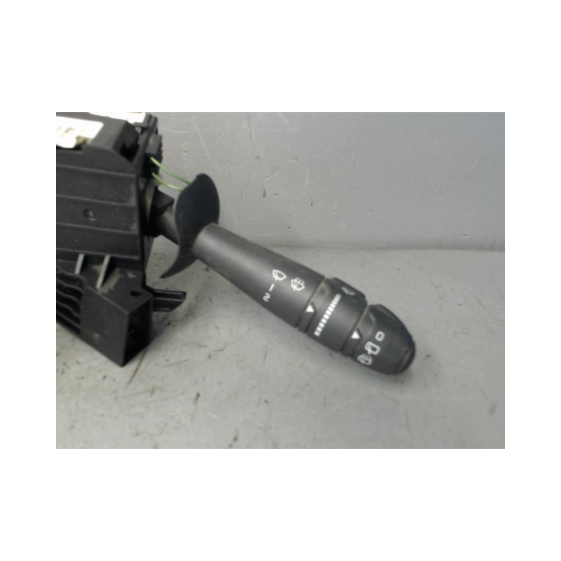 COMMANDE ESSUIE GLACE RENAULT TWINGO