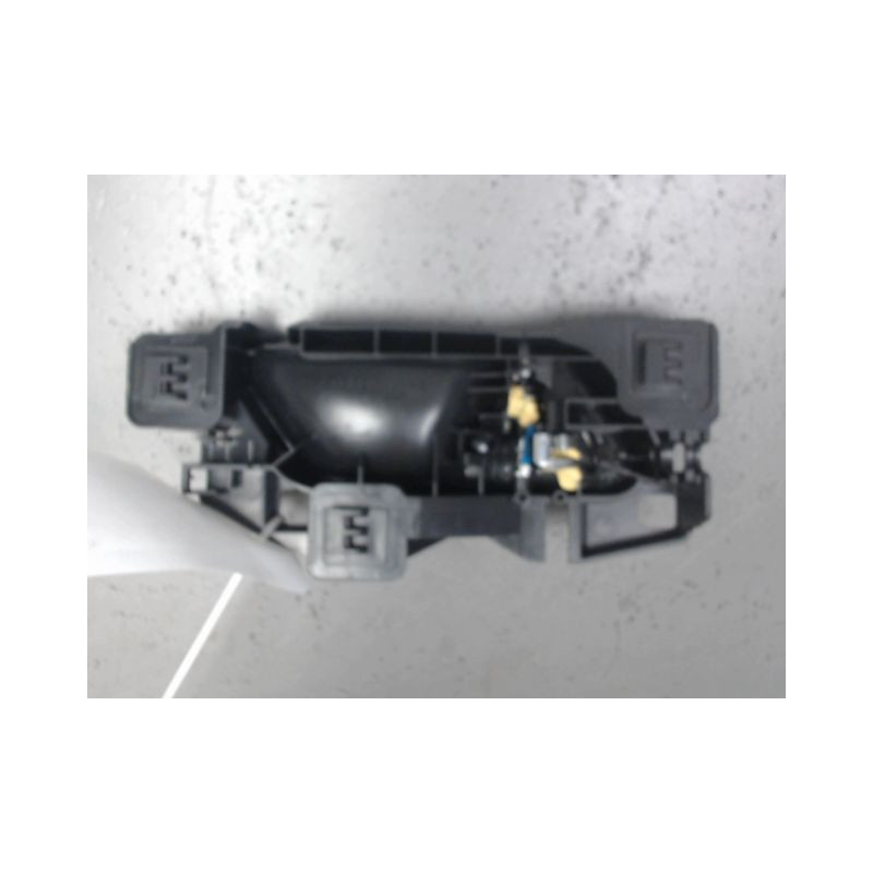 POIGNEE INTERIEURE PORTE AVANT GAUCHE OPEL CROSSLAND