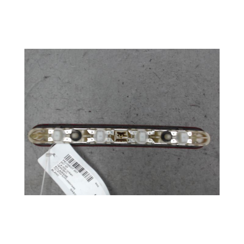 FEUX STOP SUPPLEMENTAIRE PEUGEOT 207 3P